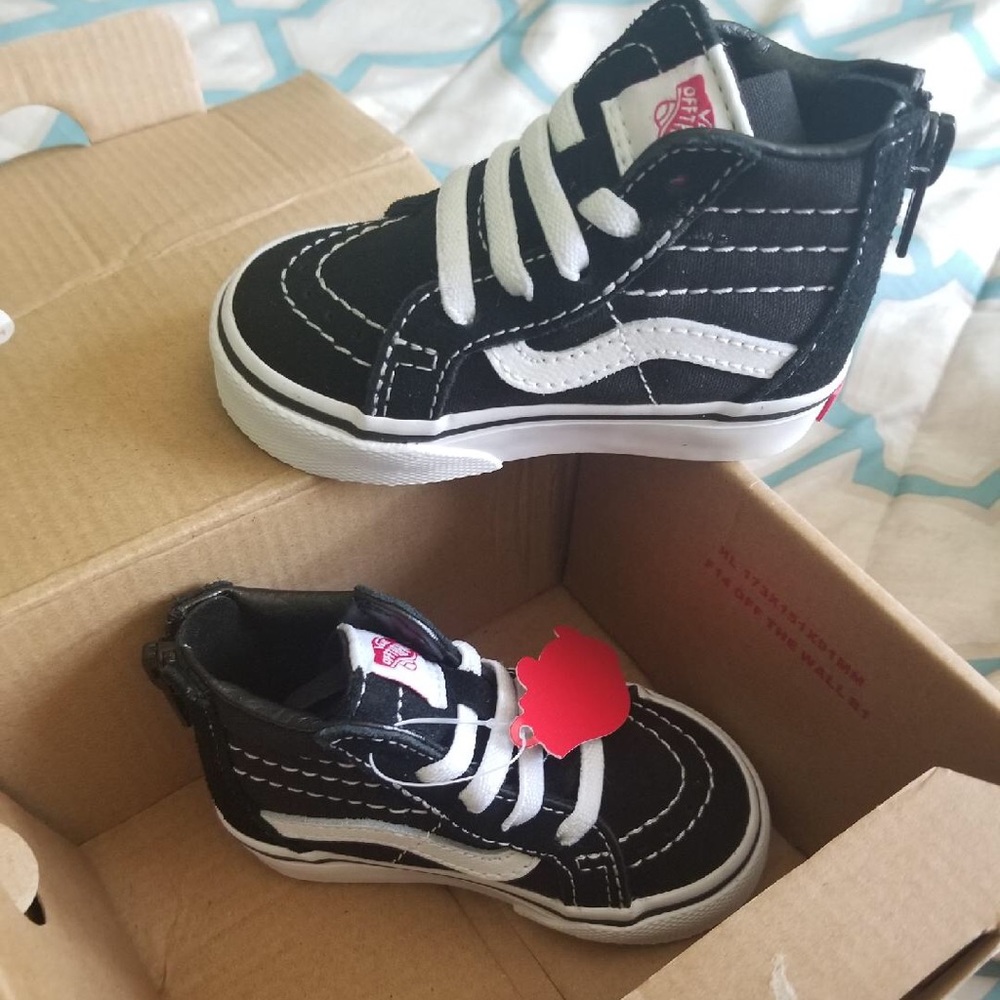 Baby shoes